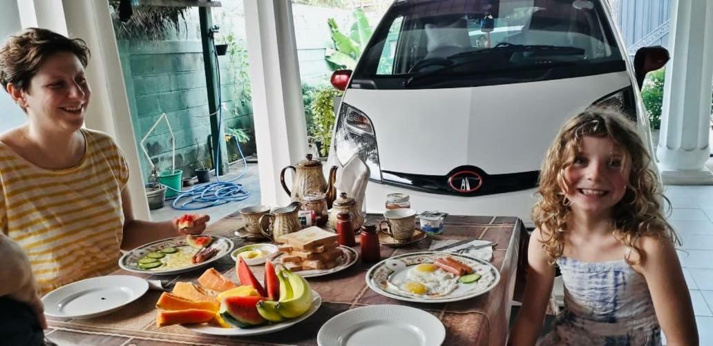 Ruslanka Homestay Ettukala 外观 照片